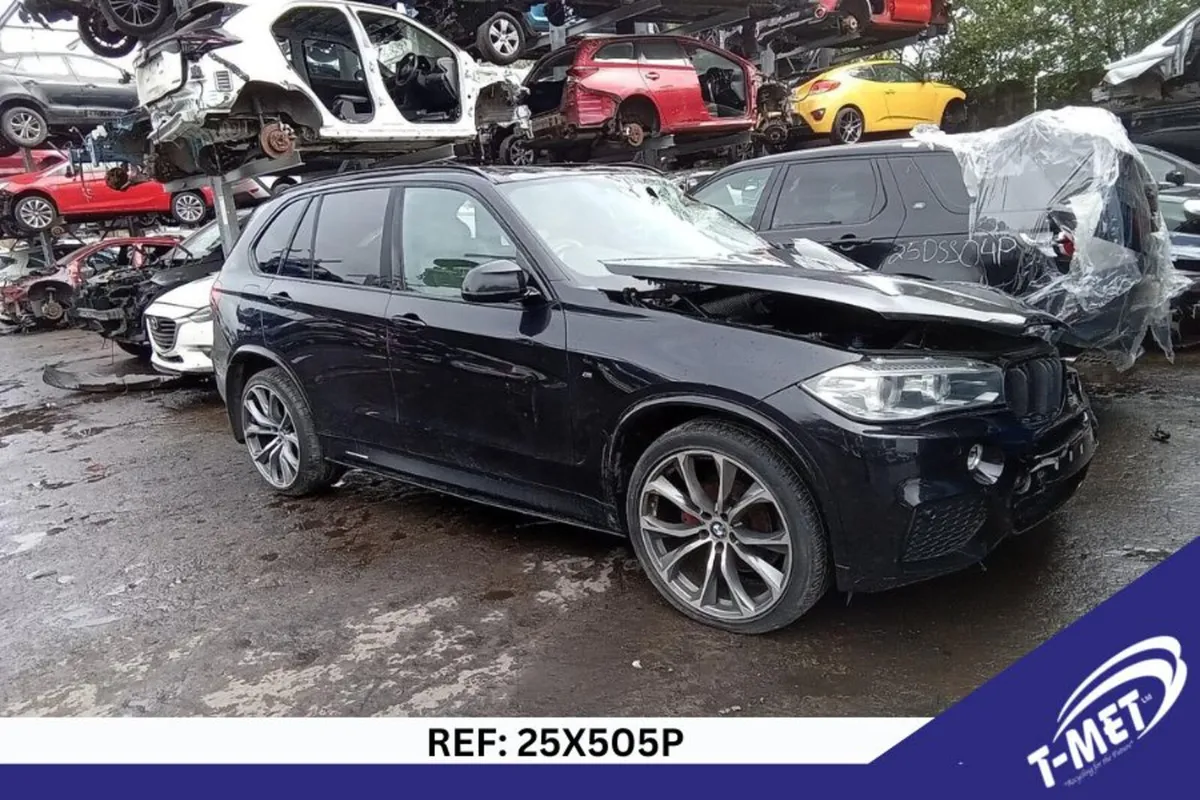 2014 BMW X5 BREAKING FOR PARTS - Image 1