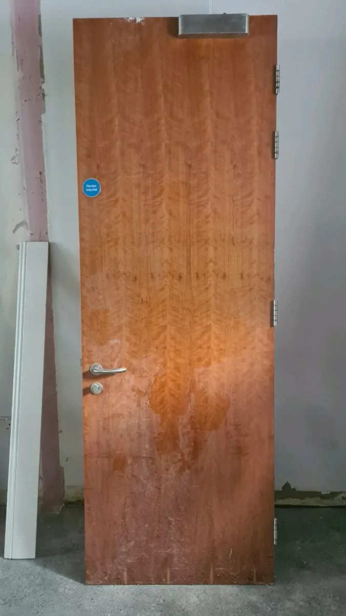 Fire doors - Image 1