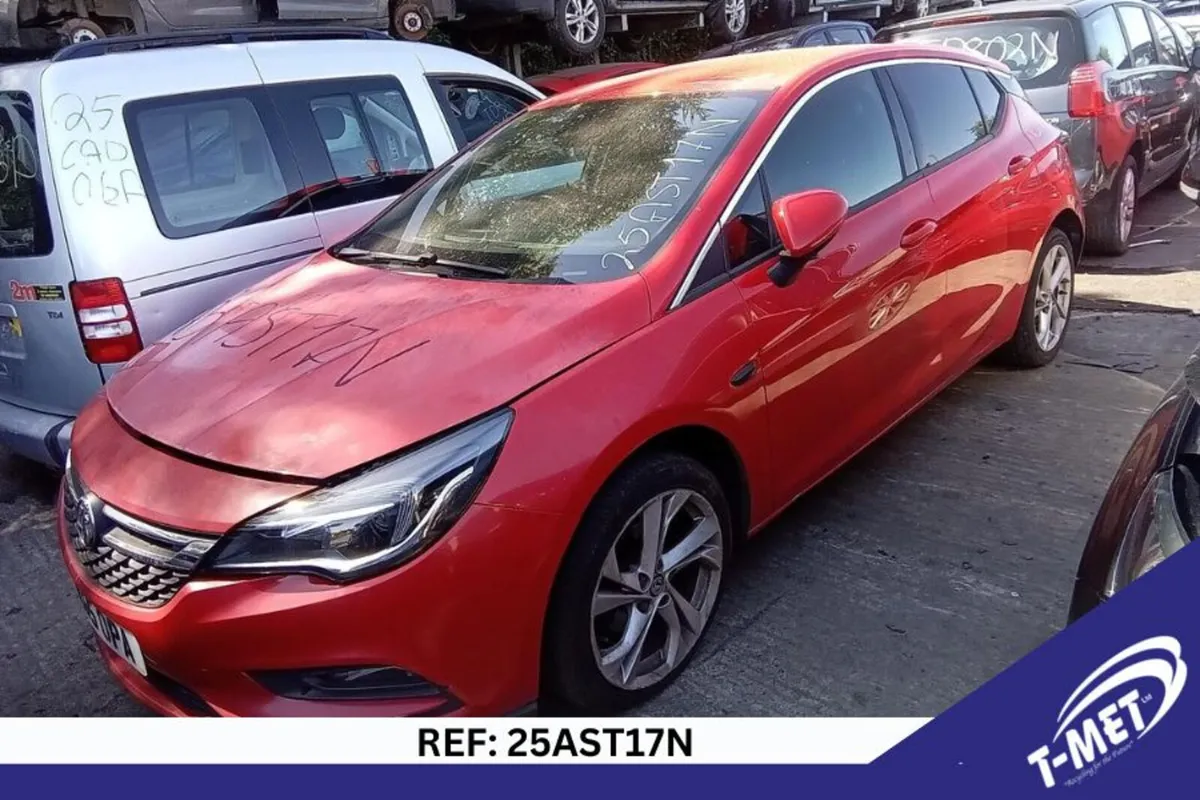 2015 VAUXHALL ASTRA BREAKING FOR PARTS - Image 1