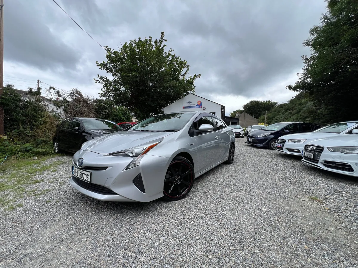 Toyota Prius 2018 (Low kms) - Image 1