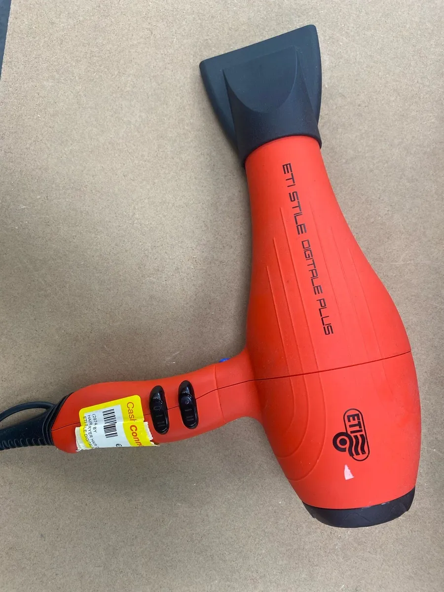 Eti hair dryer - Image 1