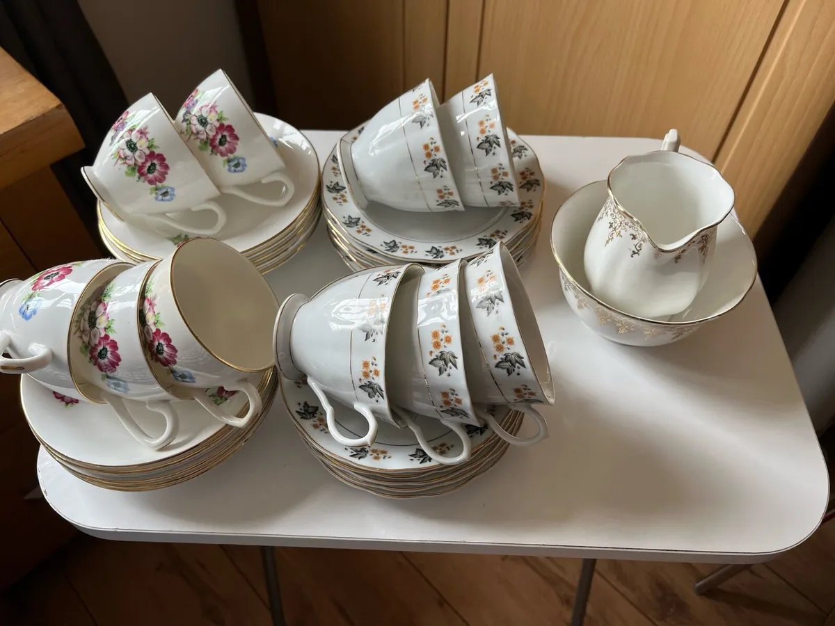 Vintage Chine Tea Set