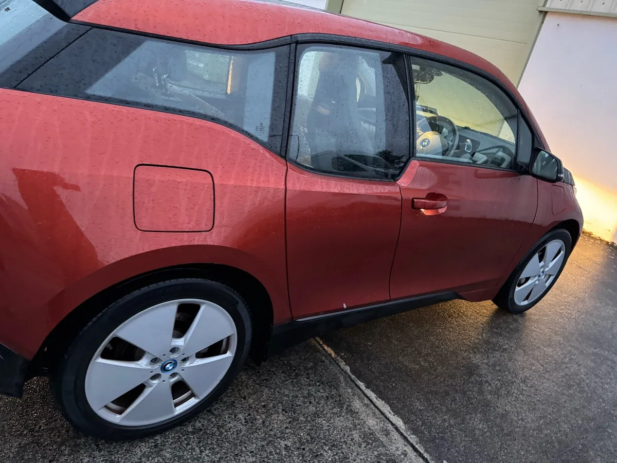 BMW i3 HYbrid - Image 4