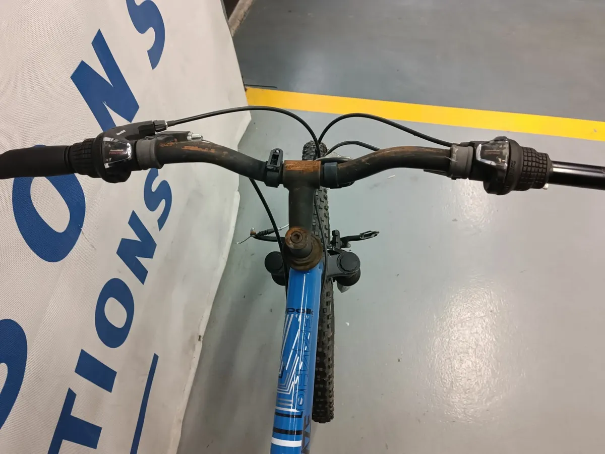 Online Auction Of An Apollo Phaze Mountain Bike - Image 4