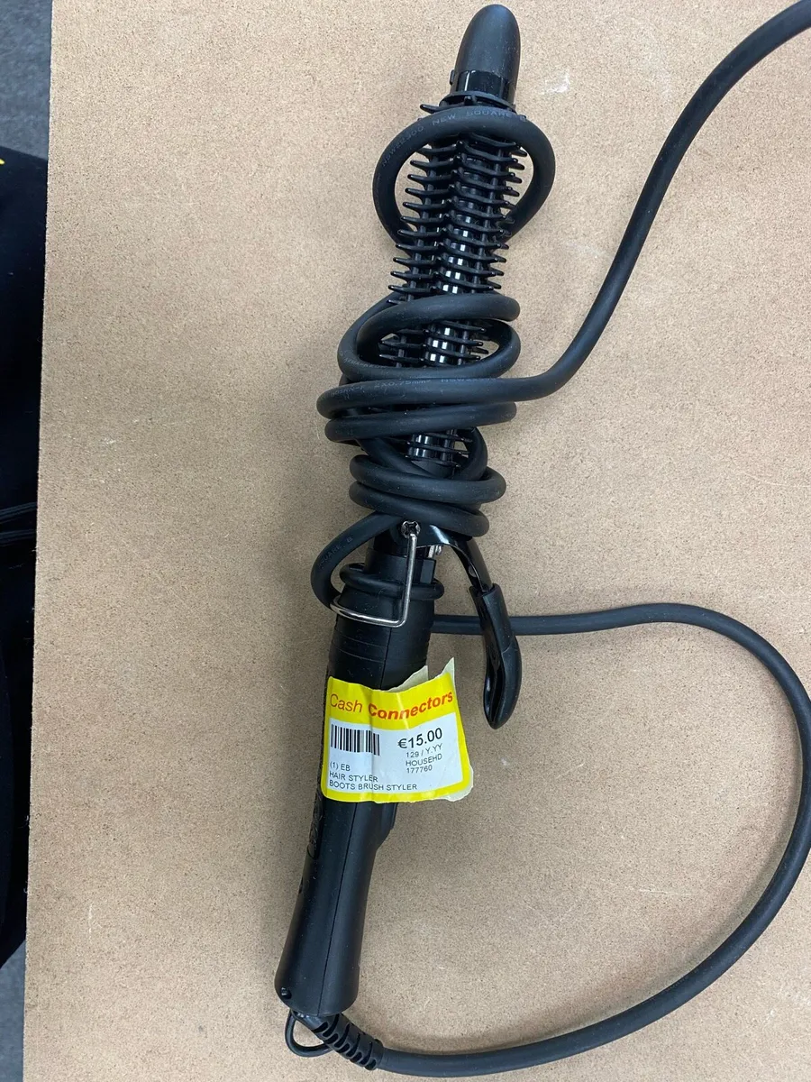Boots brush hair styler - Image 1