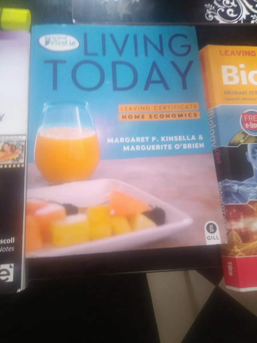Leaving cert school books - Image 4