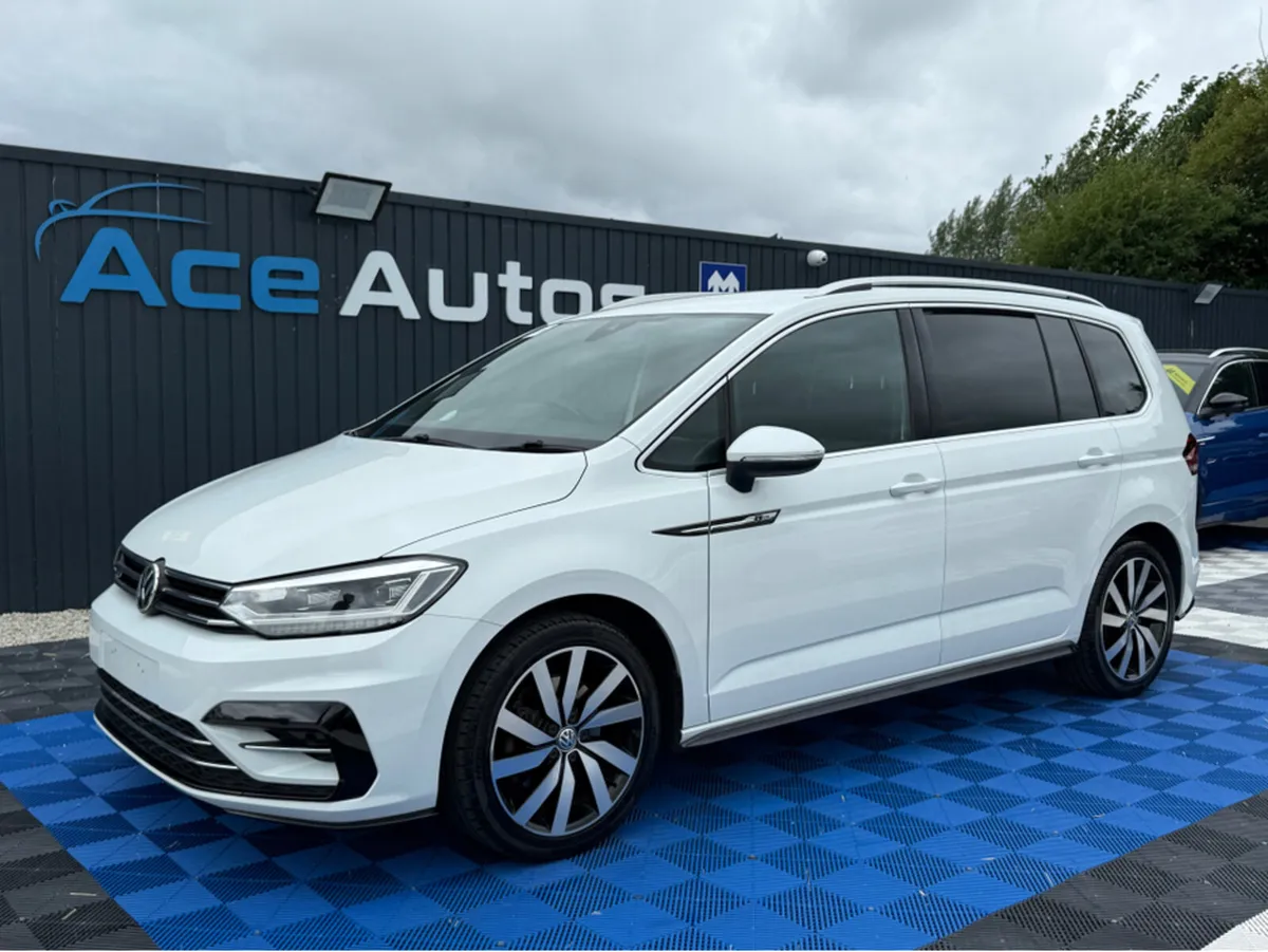 Volkswagen Touran R-LINE - 1.4 PETROL - AUTO - 7 S - Image 3