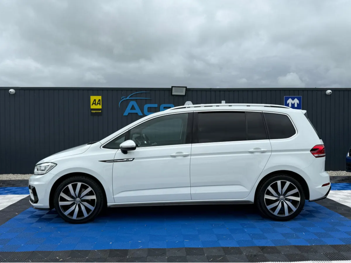 Volkswagen Touran R-LINE - 1.4 PETROL - AUTO - 7 S - Image 4