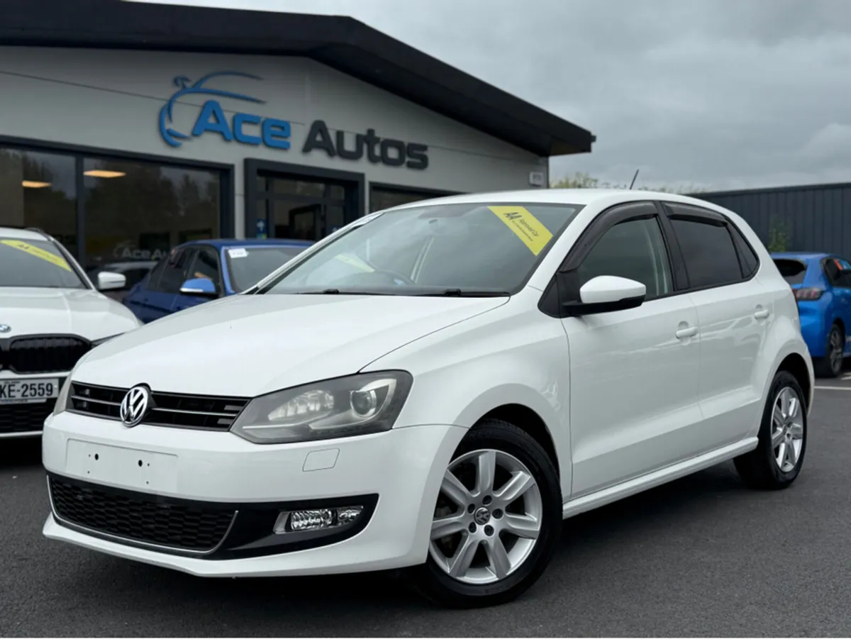 Volkswagen Polo HIGHLINE - 1.2 PETROL - AUTO - CAR - Image 1