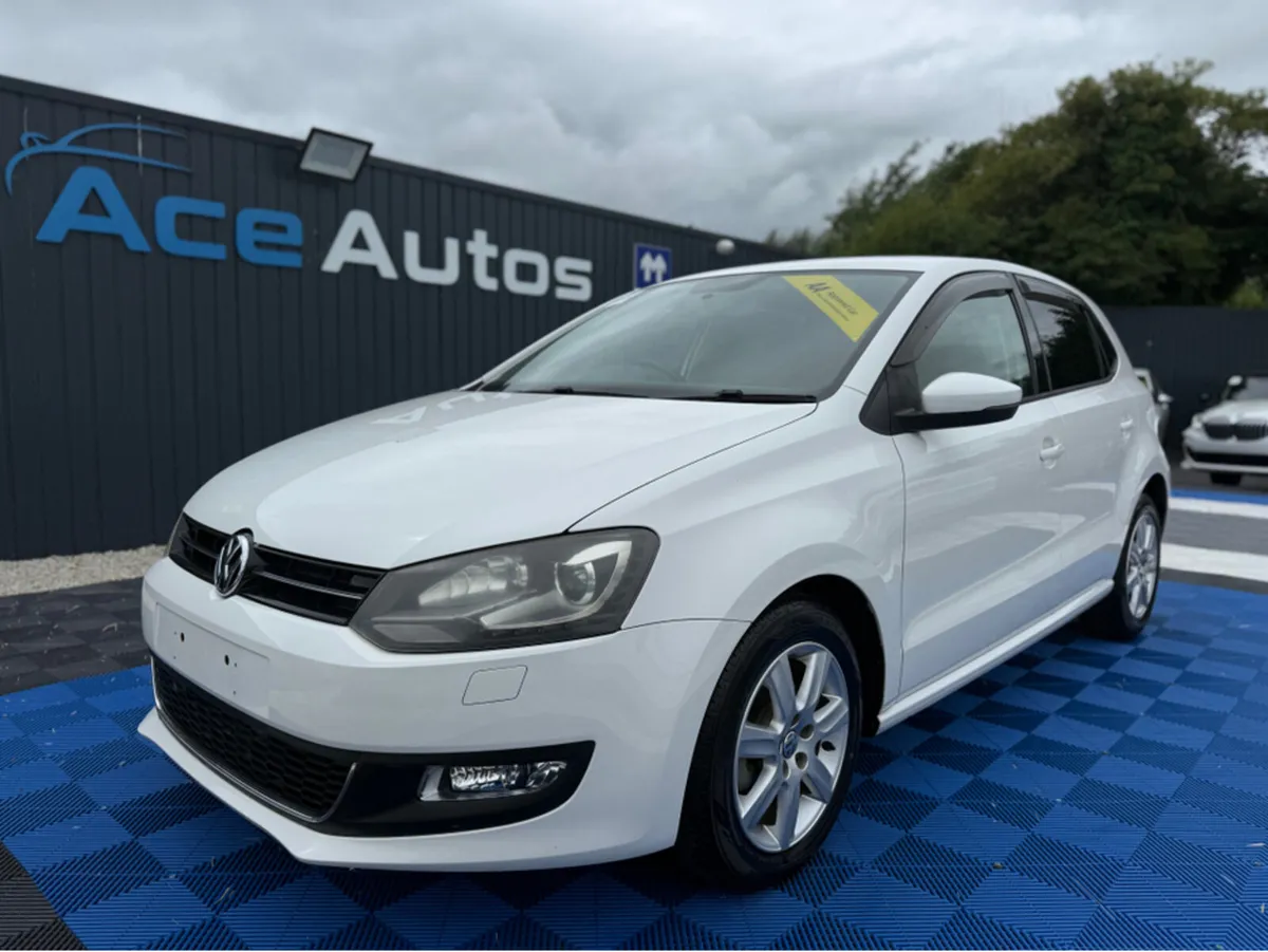 Volkswagen Polo HIGHLINE - 1.2 PETROL - AUTO - CAR - Image 2