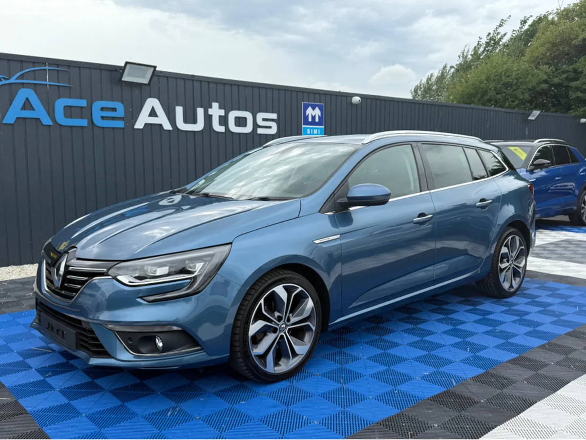 Renault Megane SPORT PLUS - 1.2 PETROL - AUTO - 12 - Image 3