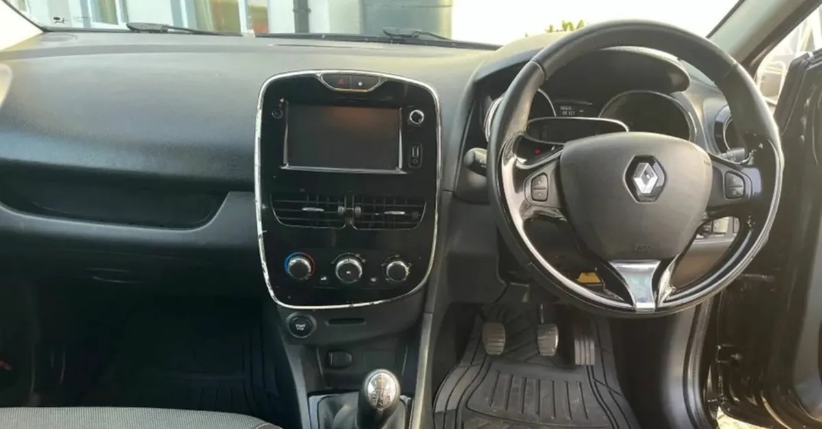 Renault Clio 2014 - Image 3