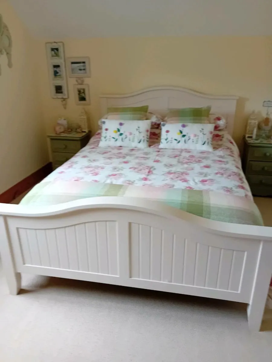 Double bed - Image 3