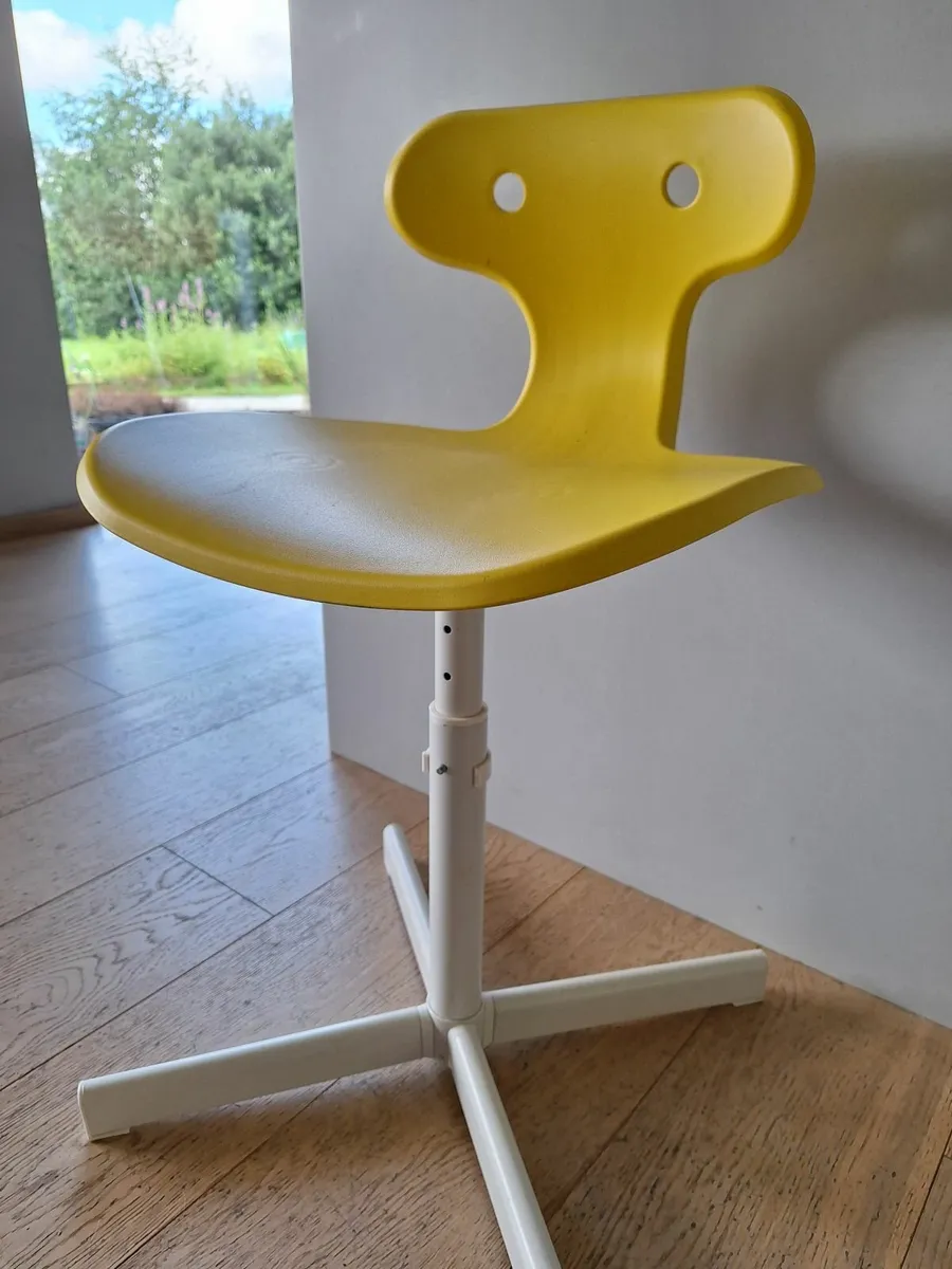 Study desk chair - Image 1