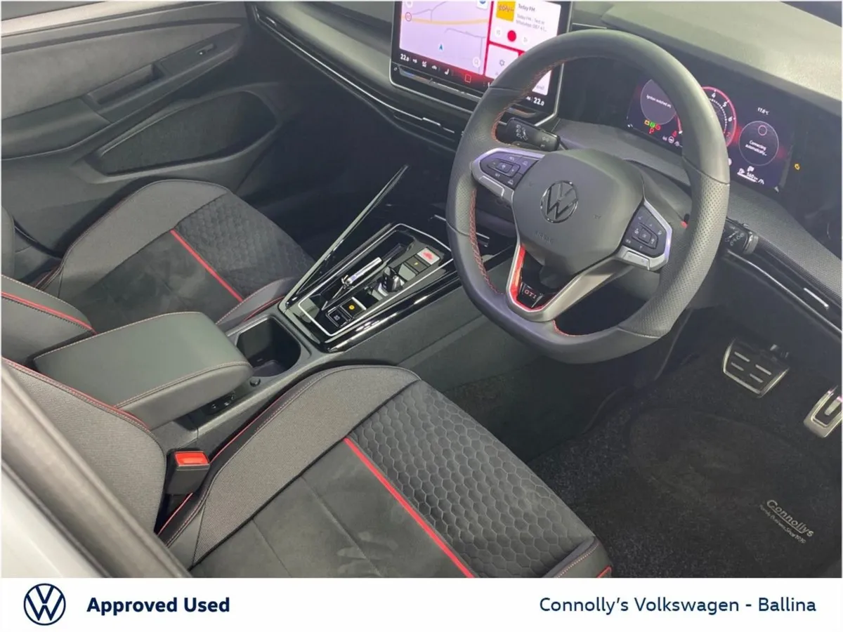 Volkswagen Golf 2.0 TSI 300HP GTI Clubsport DSG - Image 4