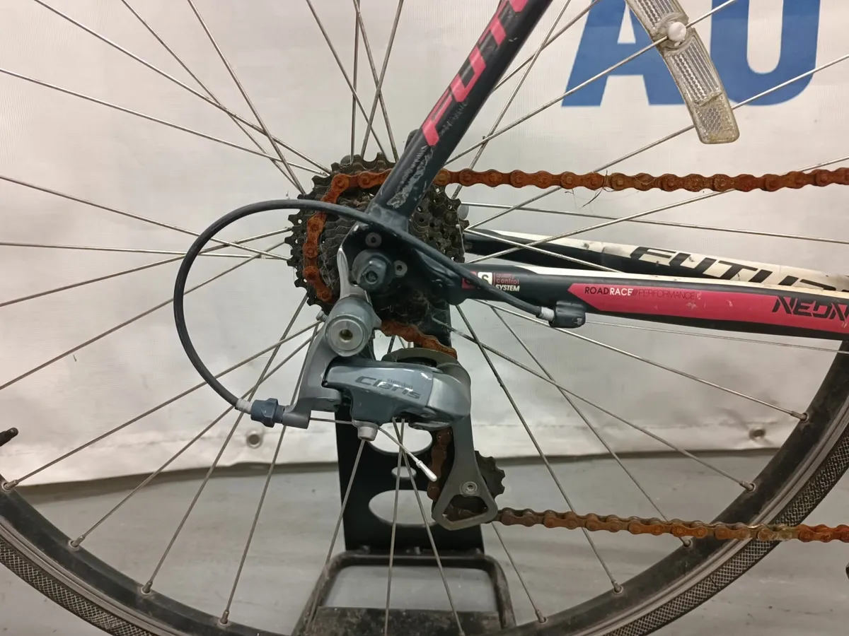 Online Auction Of A Futura Neon Road Bike & More! - Image 2