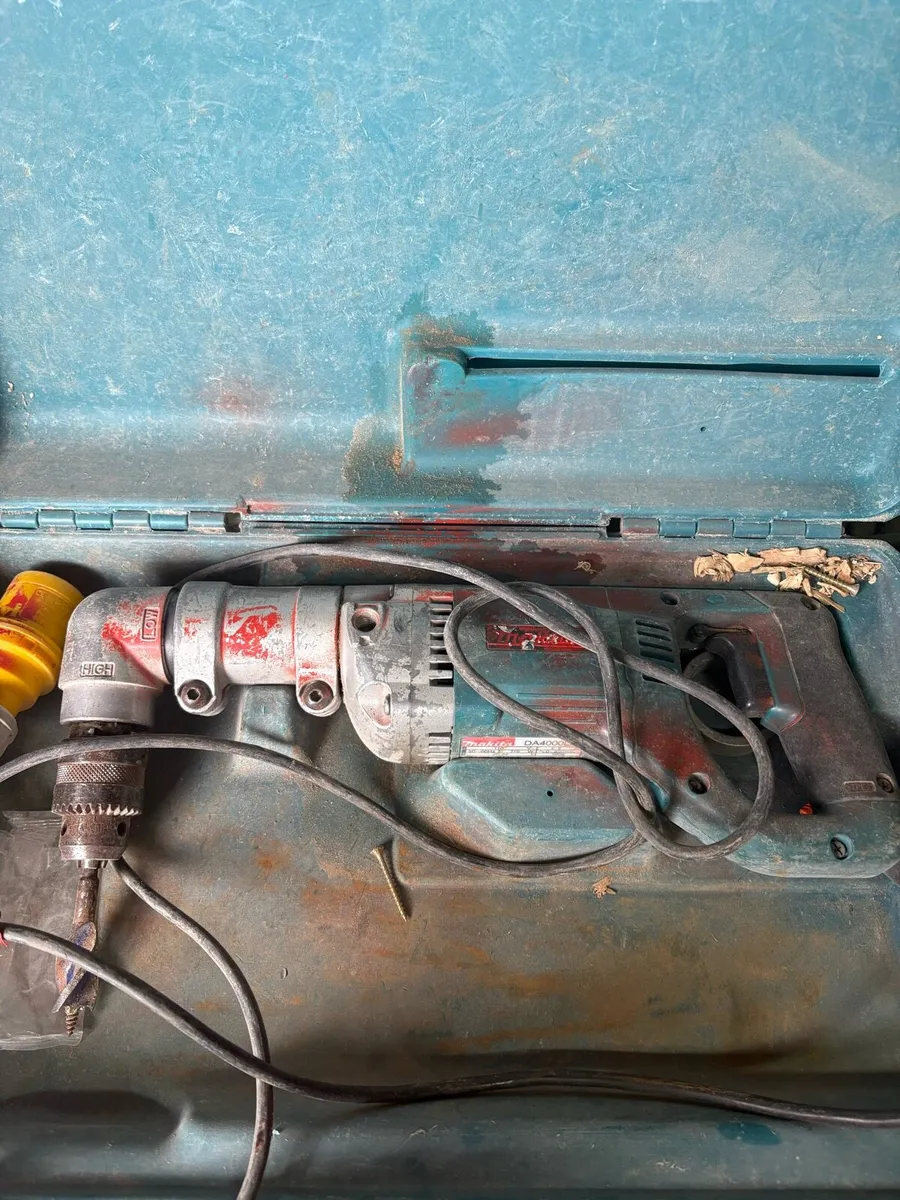 Makita angle drill