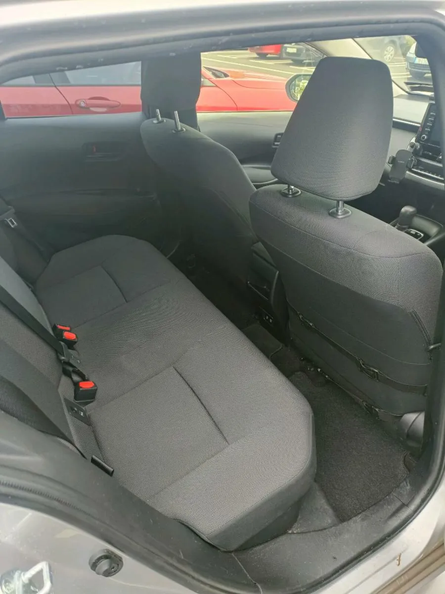 Toyota Corolla 2019 - Image 3