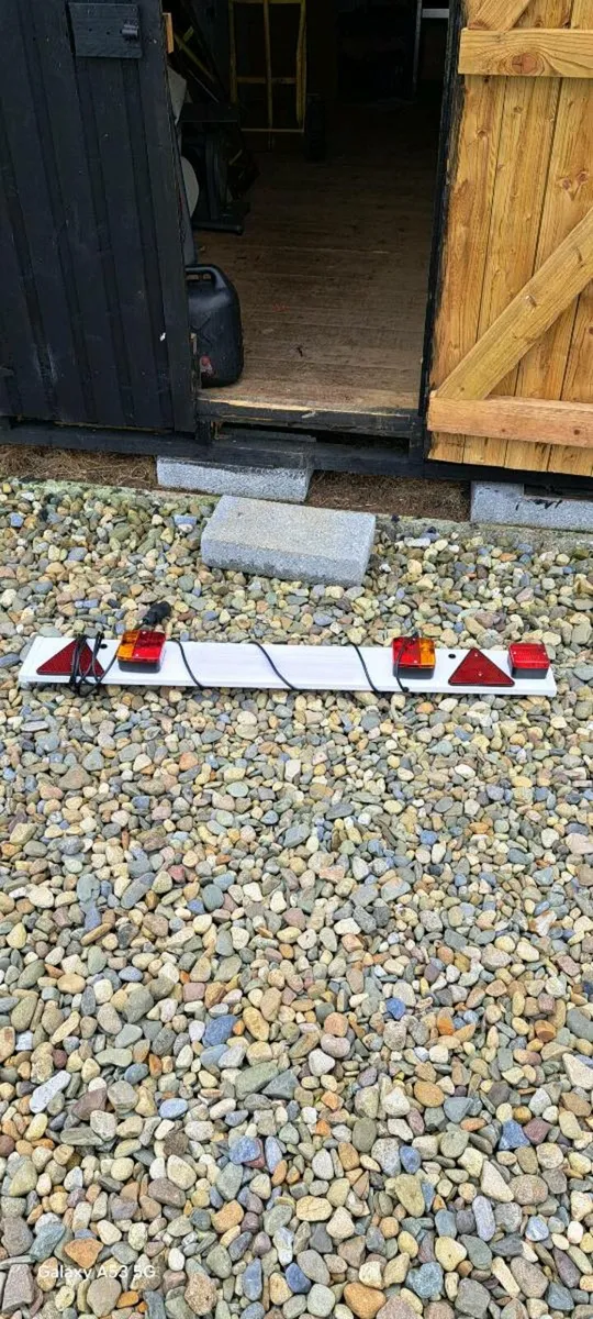 New trailer  light  board - Image 1