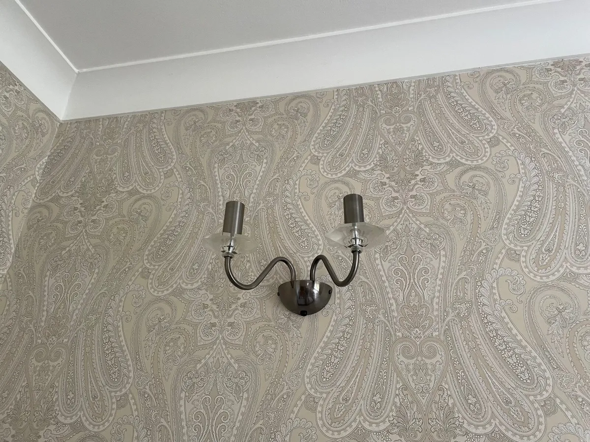 Center ceiling chandelier - Image 3