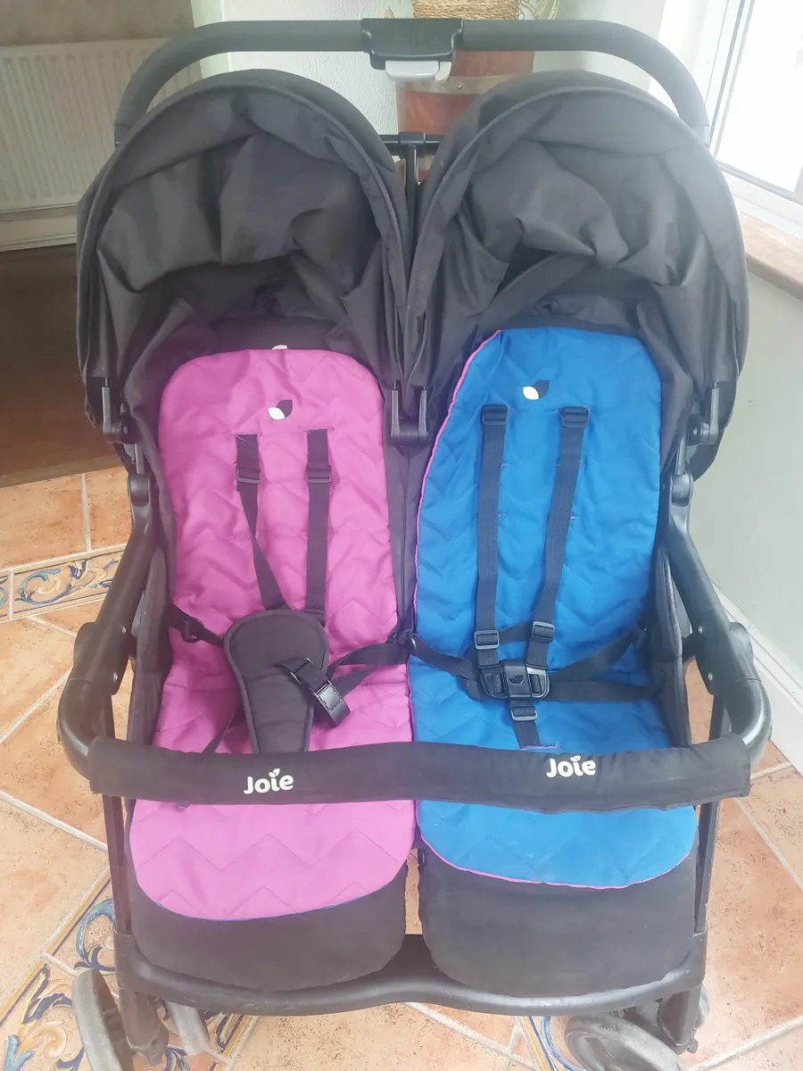 Double buggy stroller - Image 1