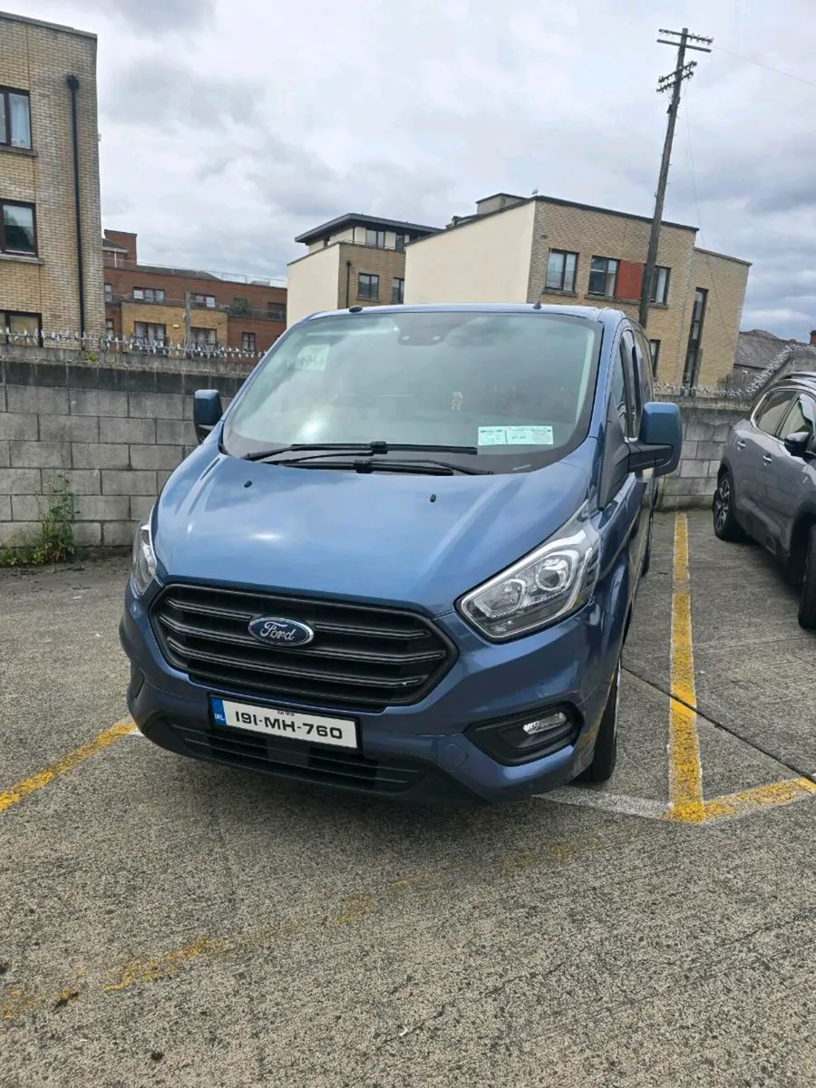 Transit custom - Image 1
