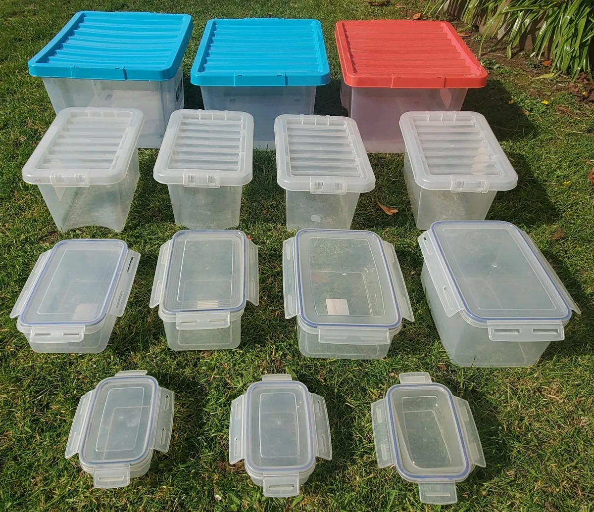Job lot of 14 storage containers for sale - Image 1