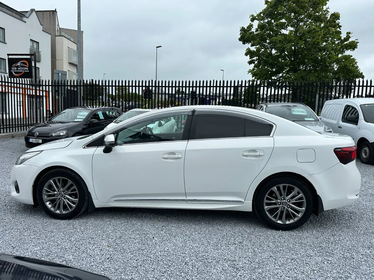 2017 (172) Toyota Avensis 1.6 D-4D Luna Navi - Image 4