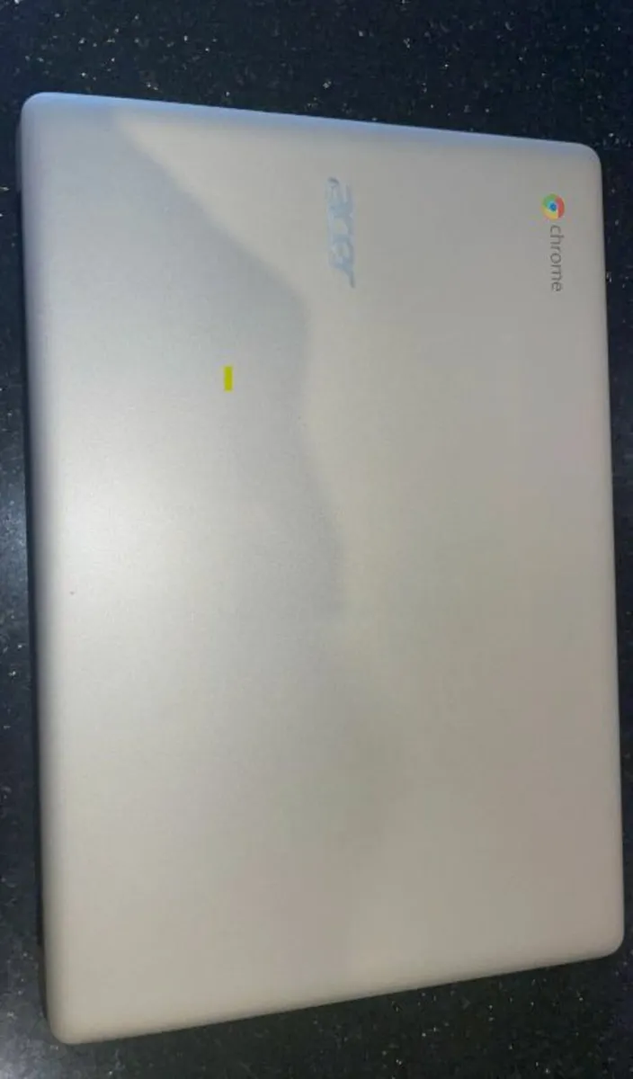 Acer Chromebook Laptop - Image 2
