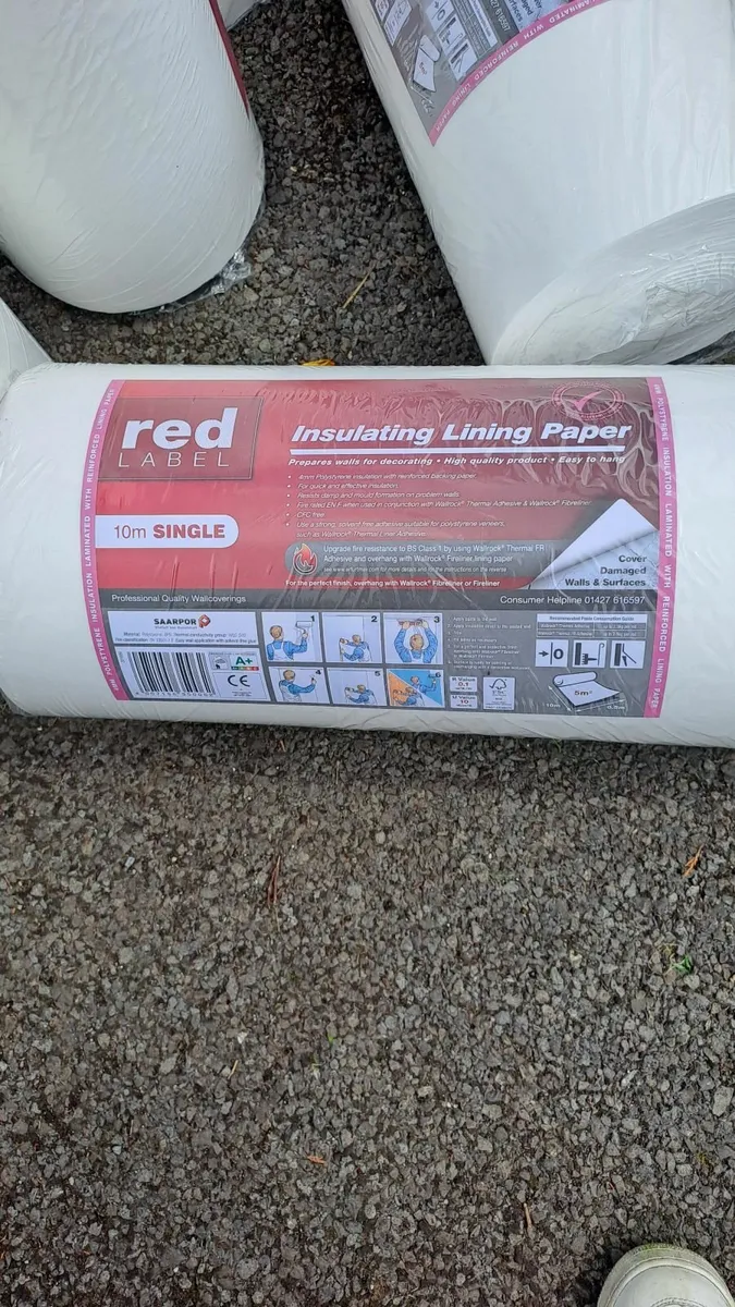 Insulating lining paper
