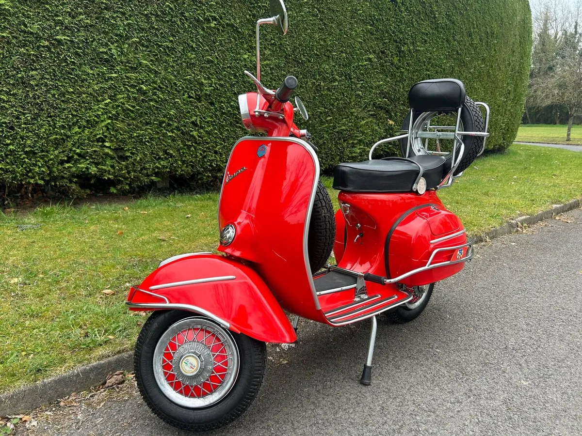 ‘67 VESPA SPRINT 125 - Image 3