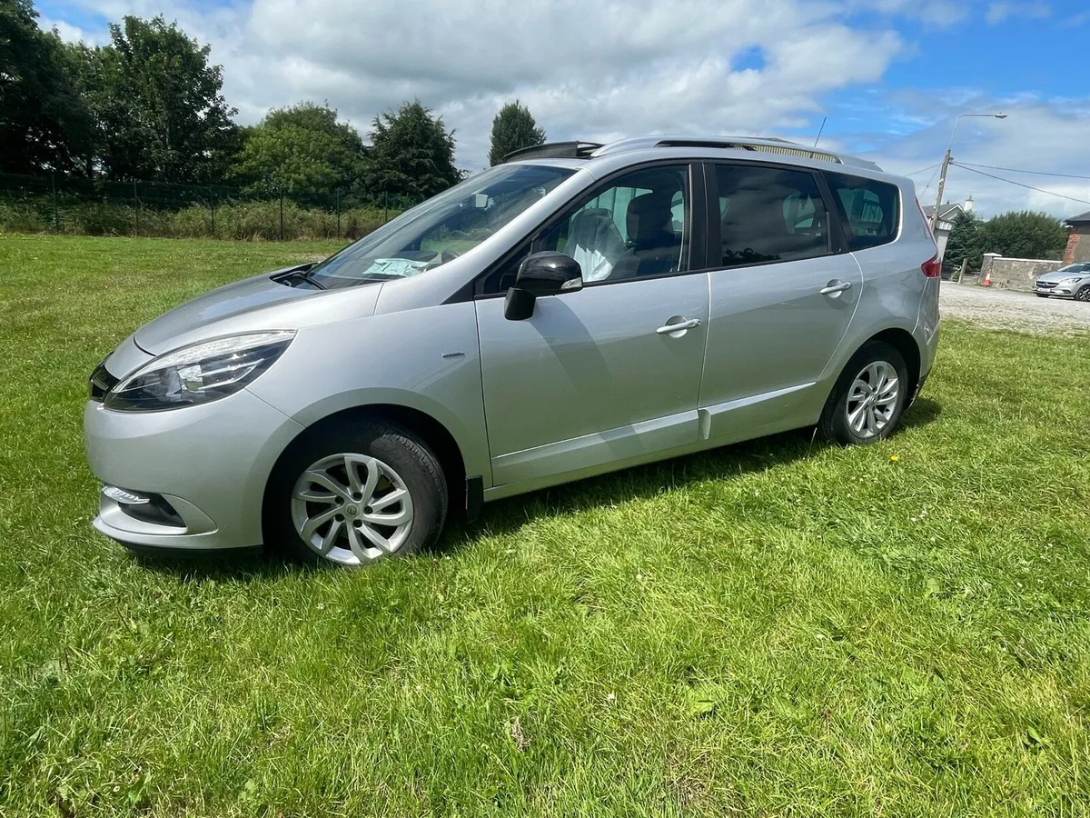 Renault grand scenic low kms - Image 2