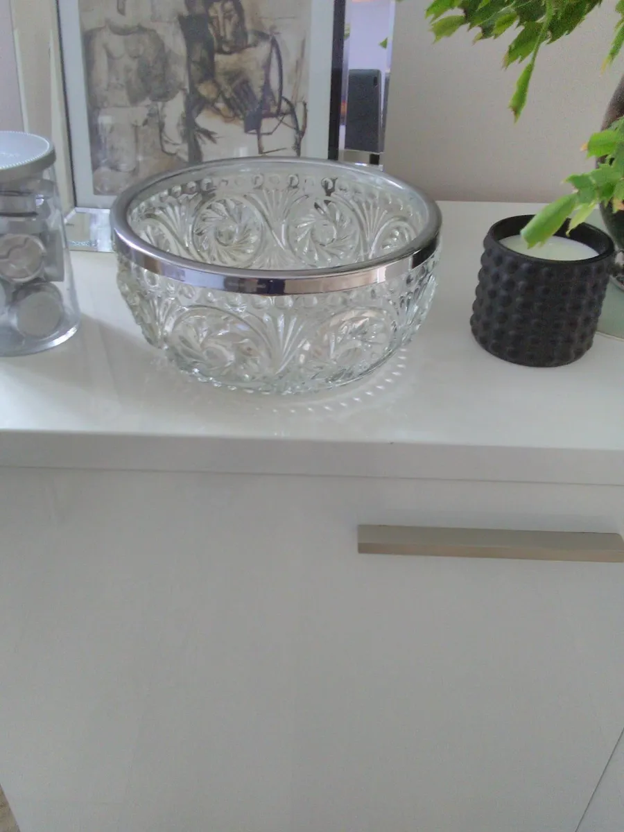 Vintage display bowl - Image 2