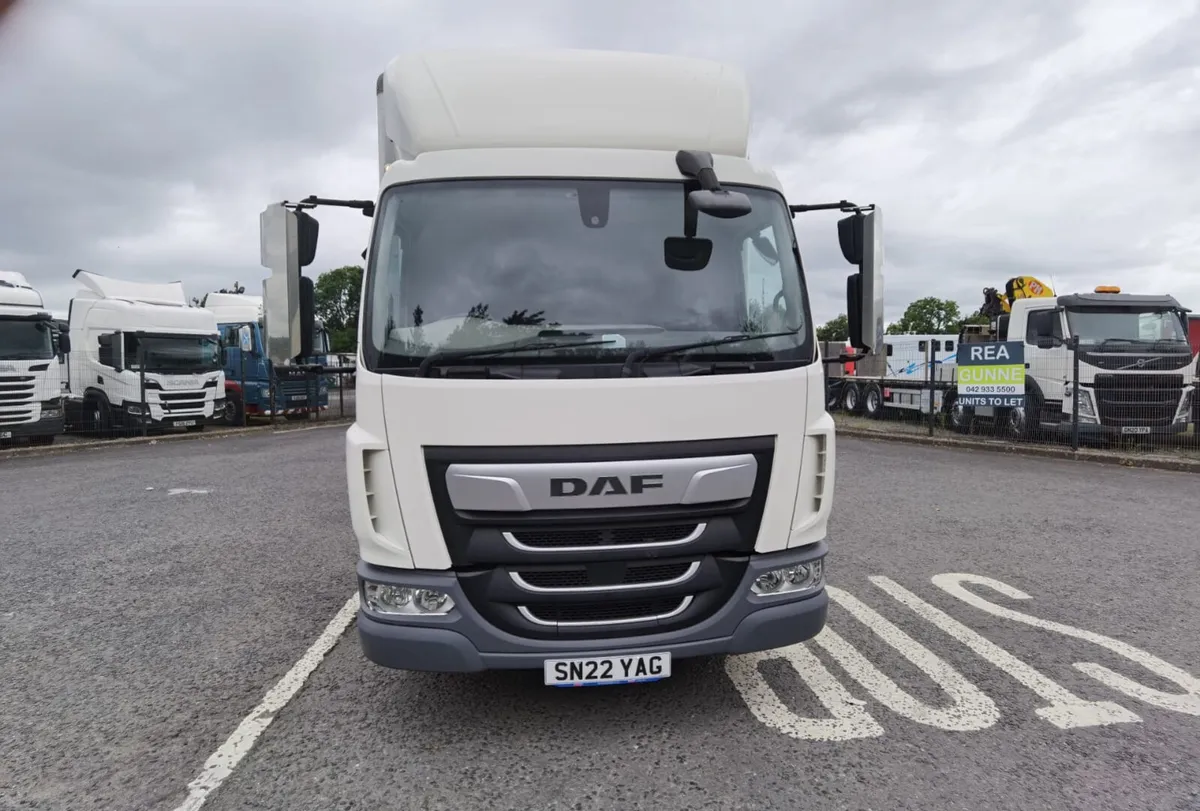 2022 DAF LF 180 10 TON GROSS DOWN RATED TO 7 1/2 T - Image 2