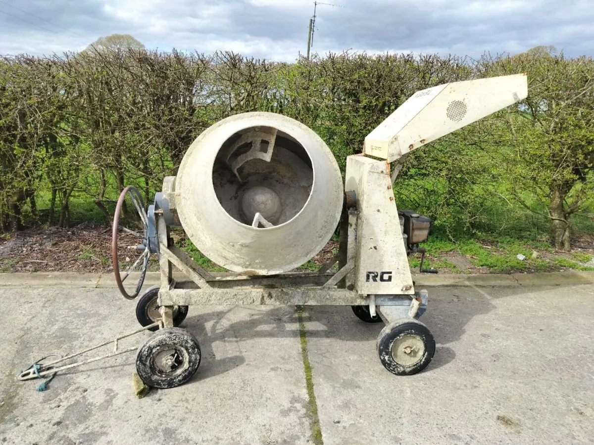 Terex RG Diesel Mixer - Image 1