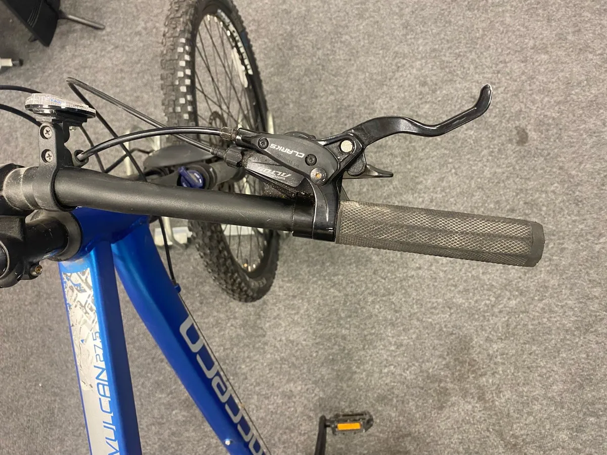 Carrera Vulcan bike - Image 4