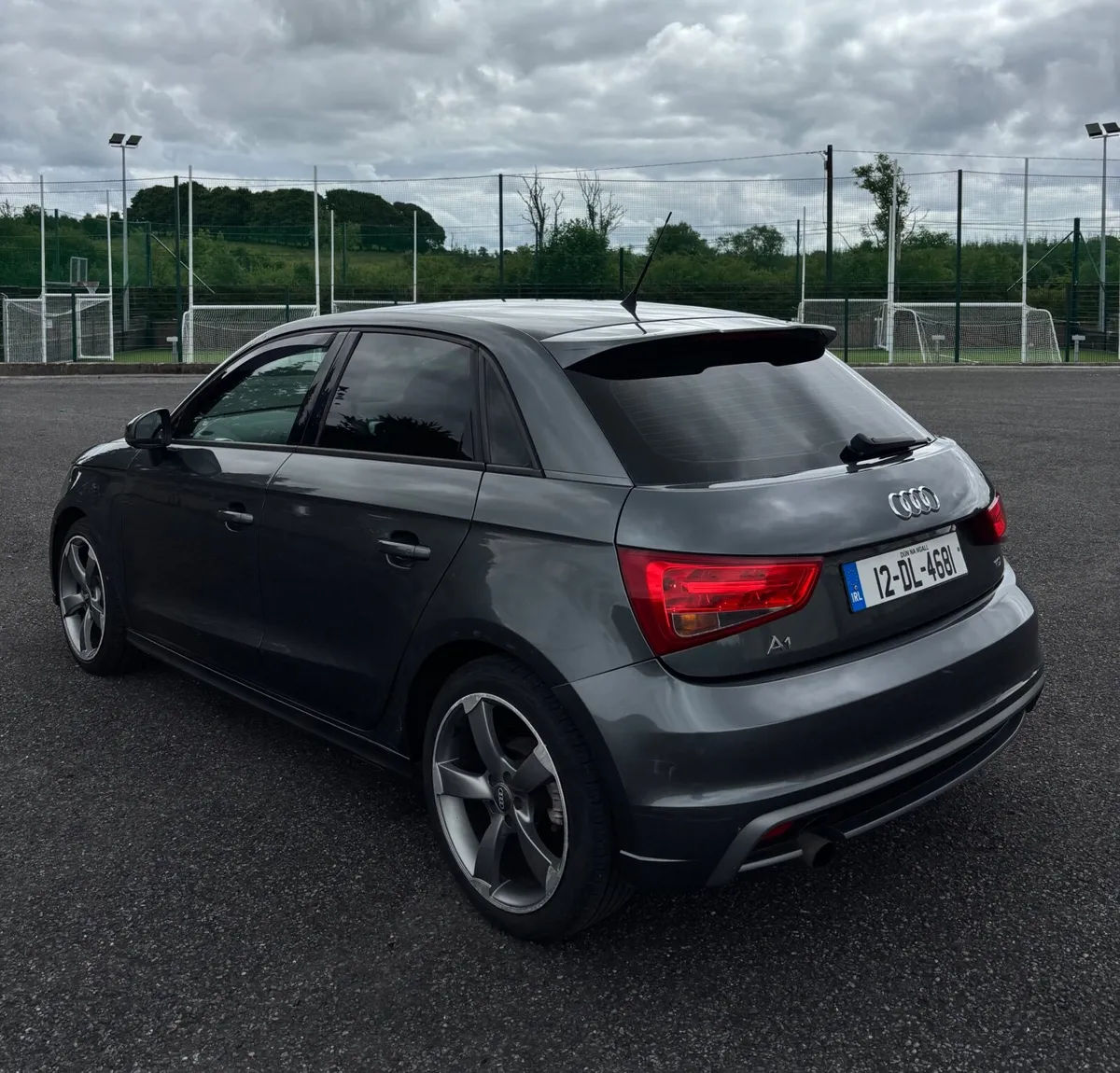 Audi A1 1.6L TDI S-line Sportback - Image 3