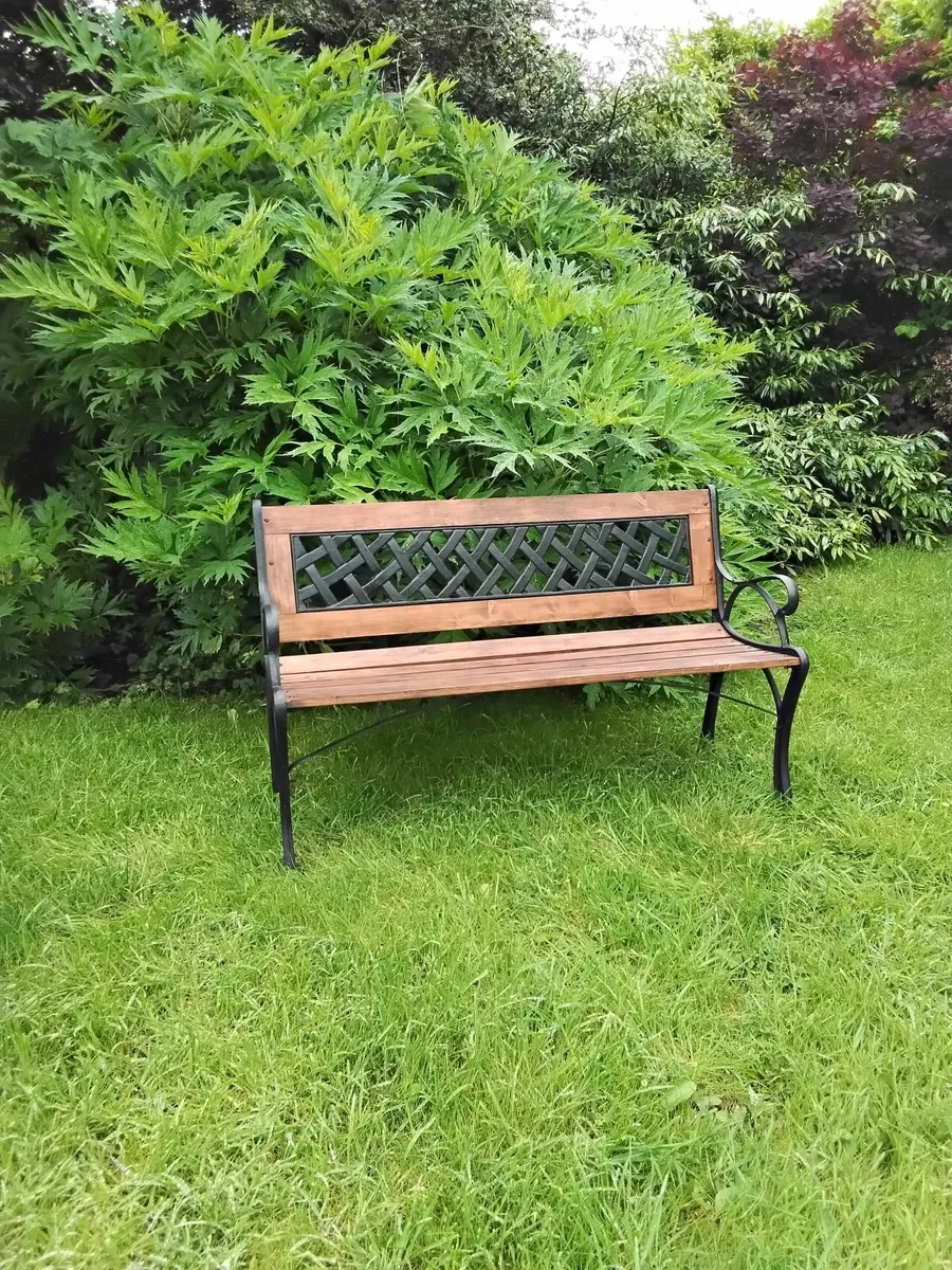 Cast iron garden bench - Image 3