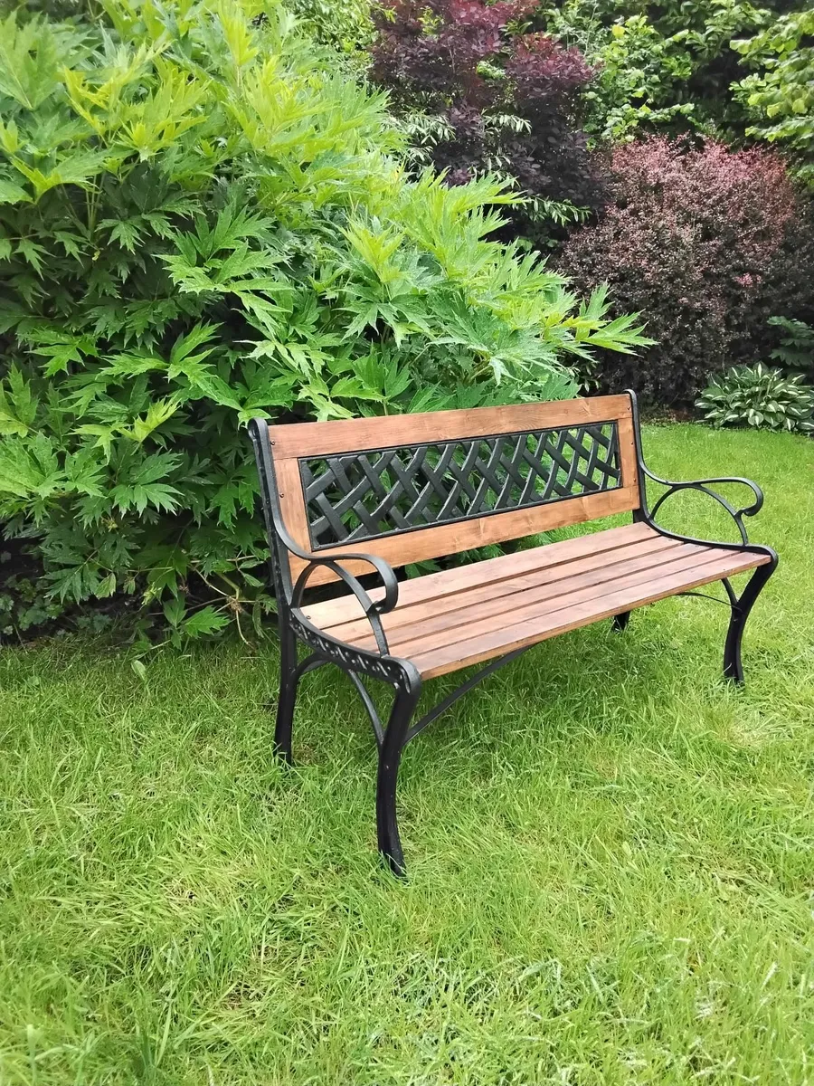 Cast iron garden bench - Image 4