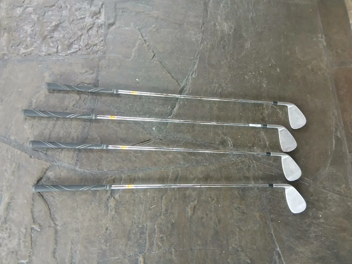 Golf Clubs - Image 3