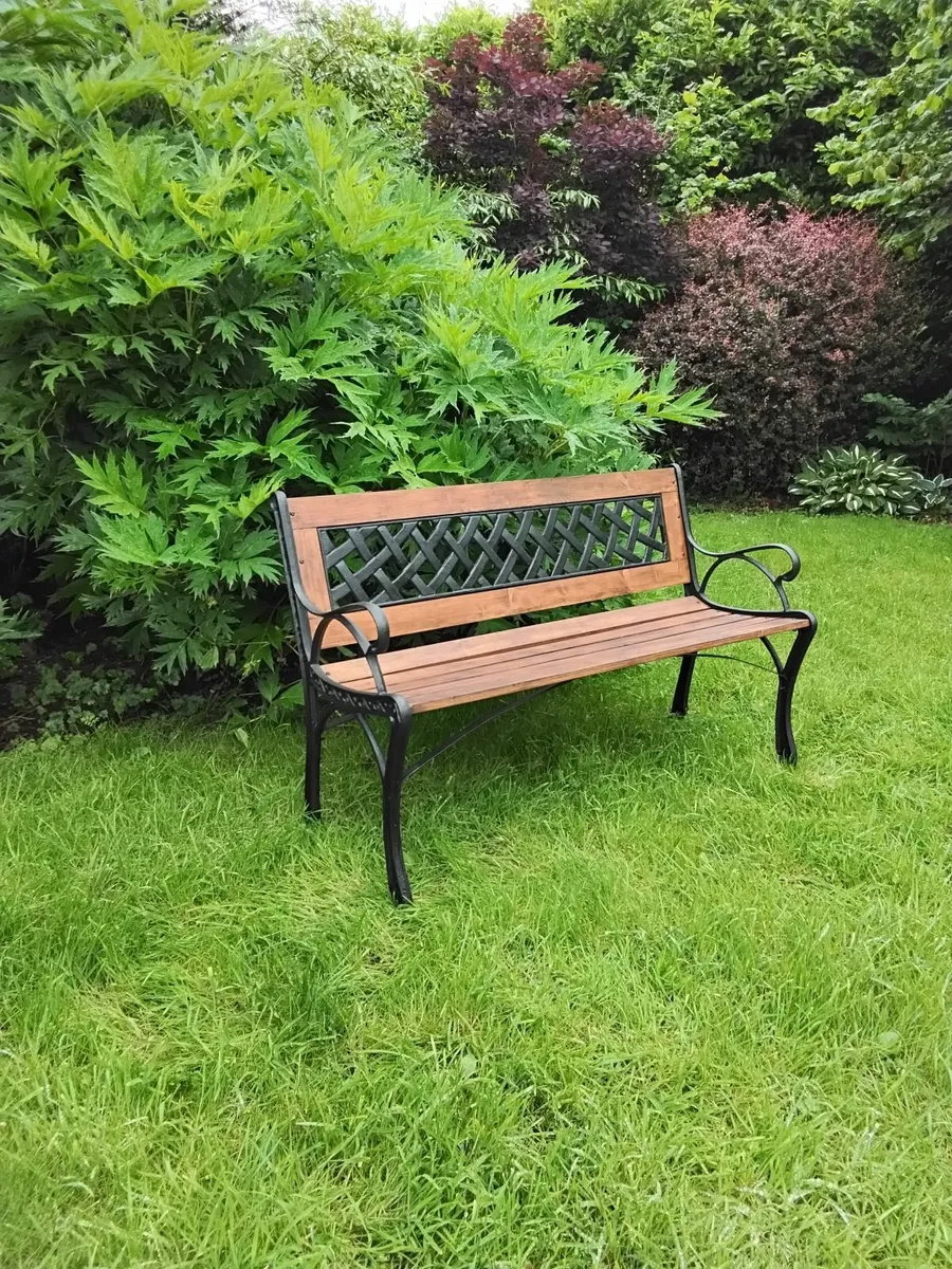 Cast iron garden bench - Image 1