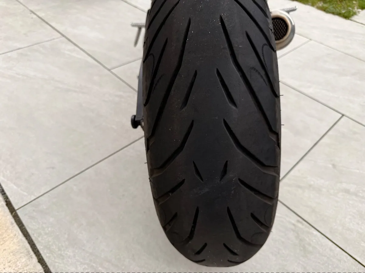 Honda CB 1000R - Image 3