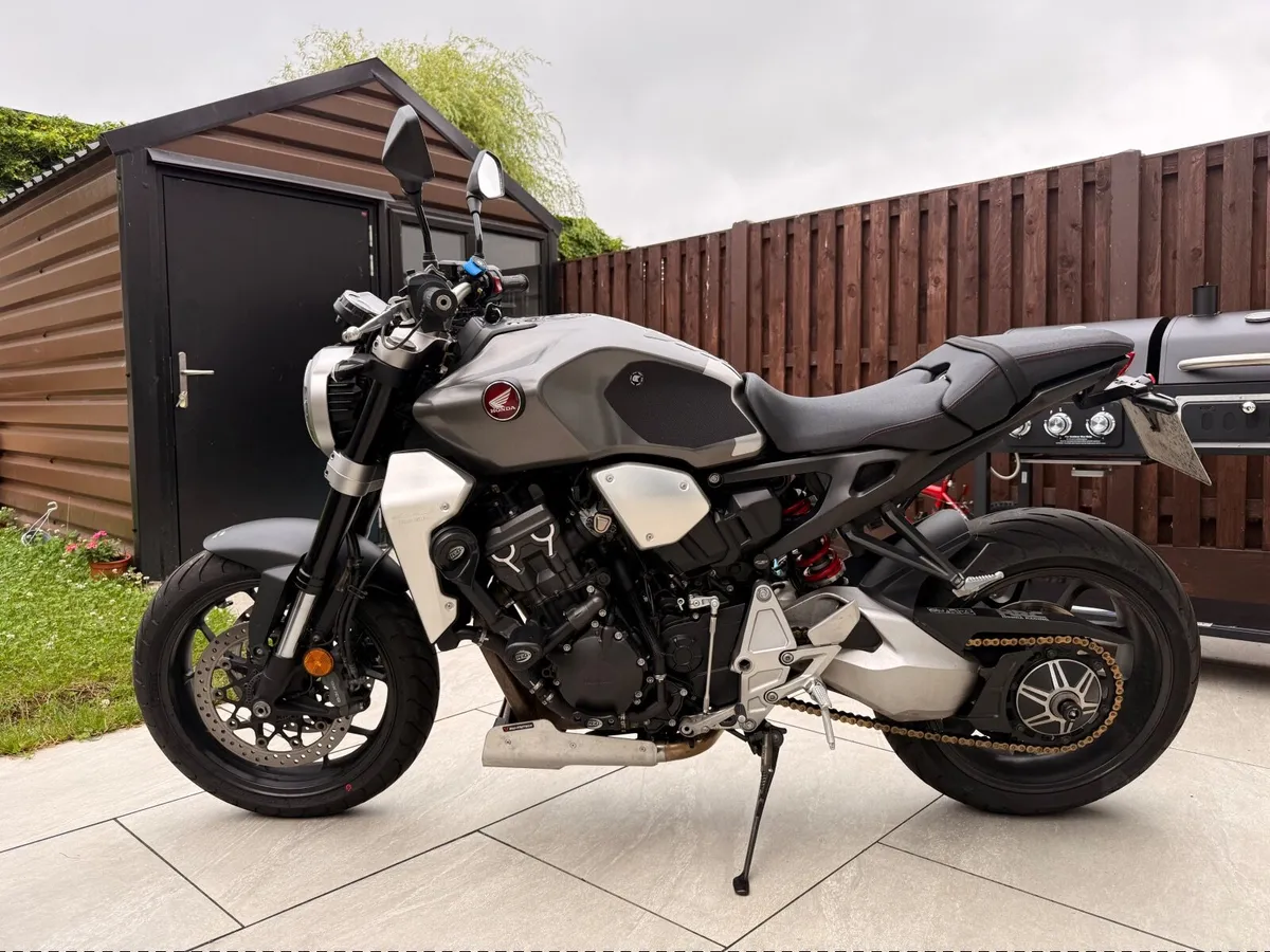 Honda CB 1000R - Image 1