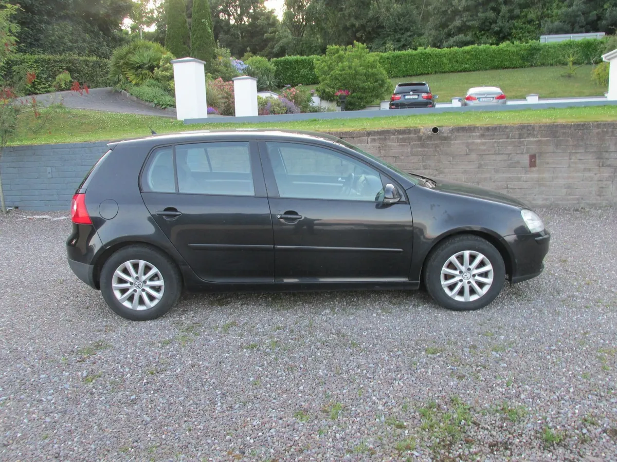 Volkswagen Golf 2008 - Image 1