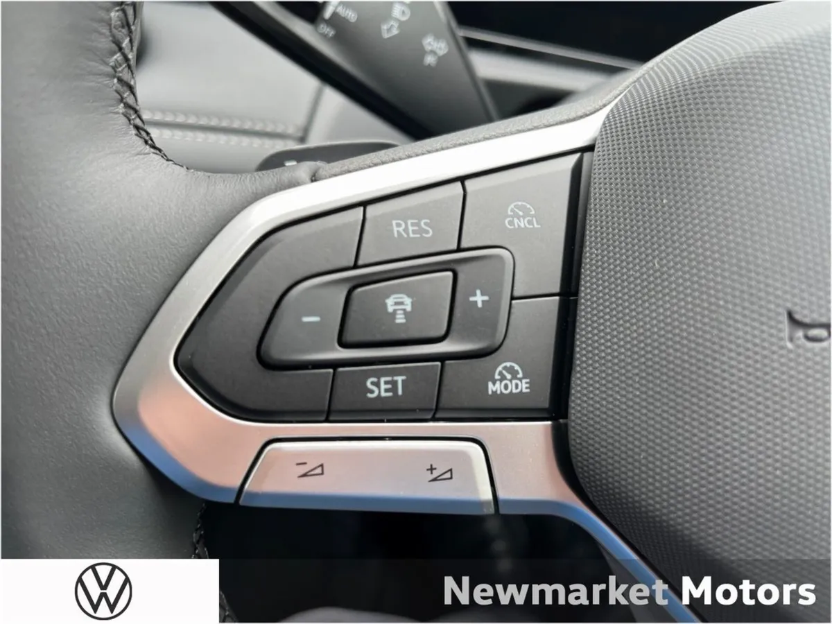 Volkswagen Tiguan 252 Registration Edition 75 2.0 - Image 4