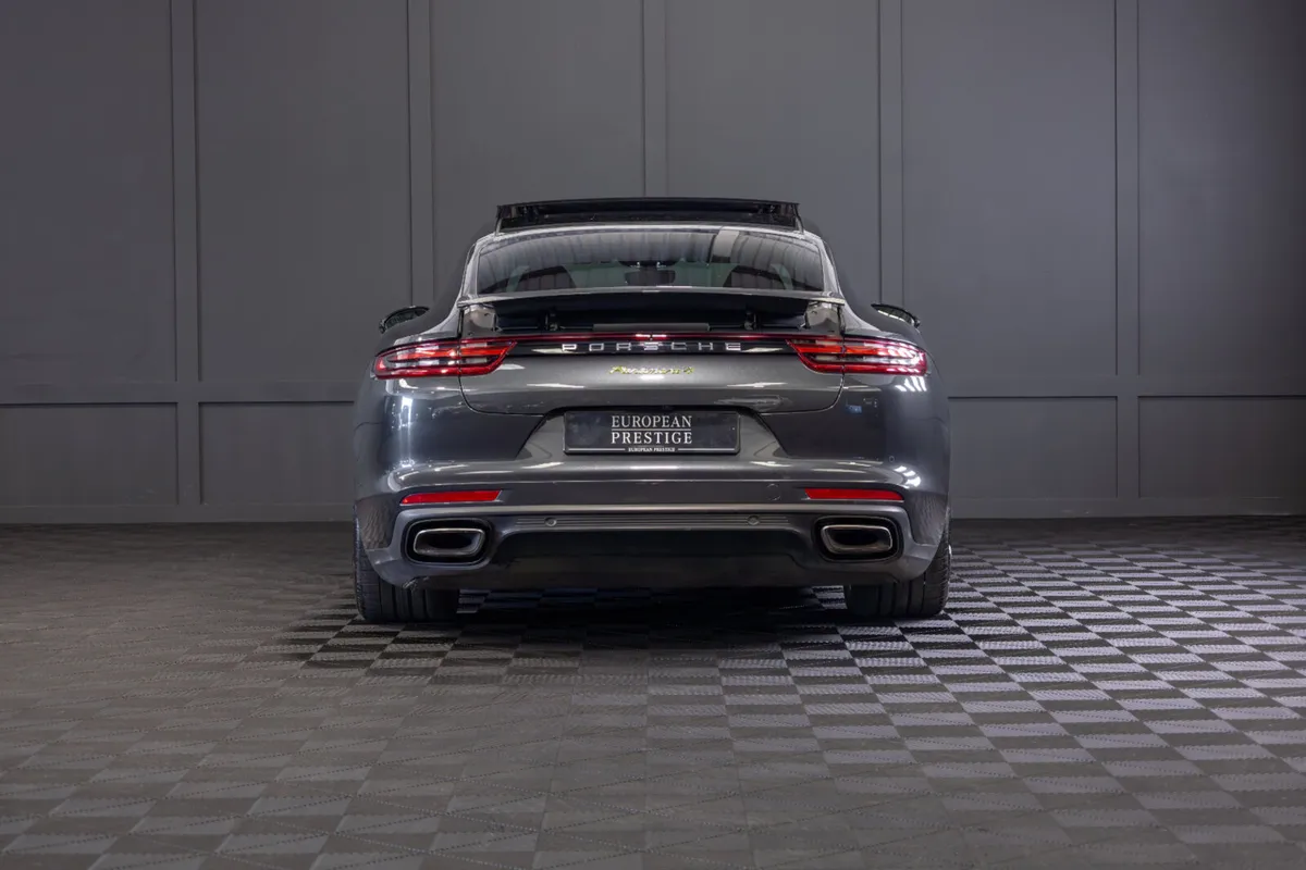 172 Porsche Panamera 4 V6 E-Hybrid - Image 4
