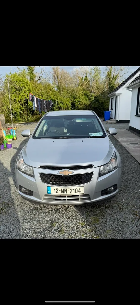 Chevrolet Cruze 2012 - Fresh NCT & 6 Months Tax - Image 4