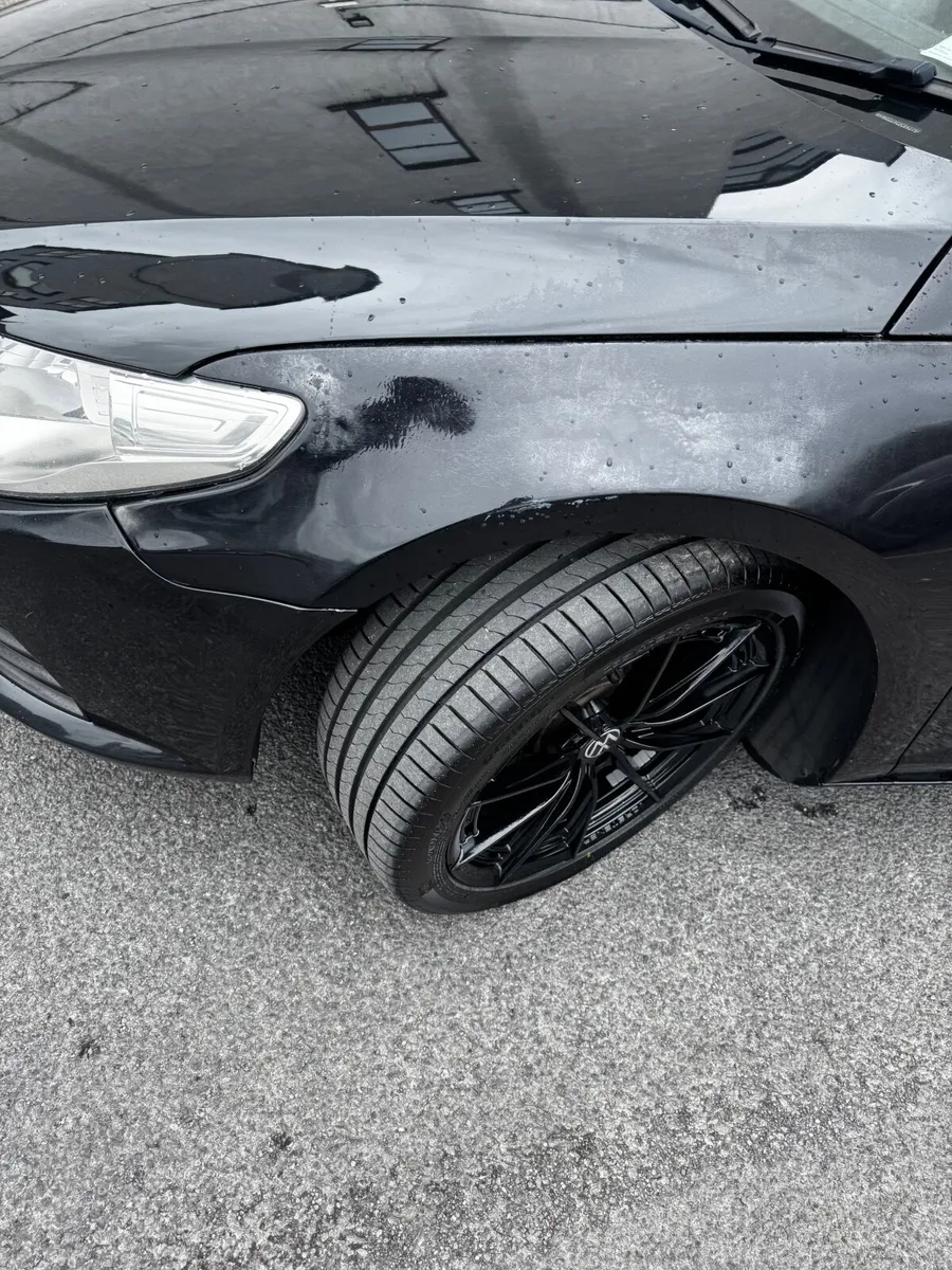 Volkswagen Passat 2012 - Image 3