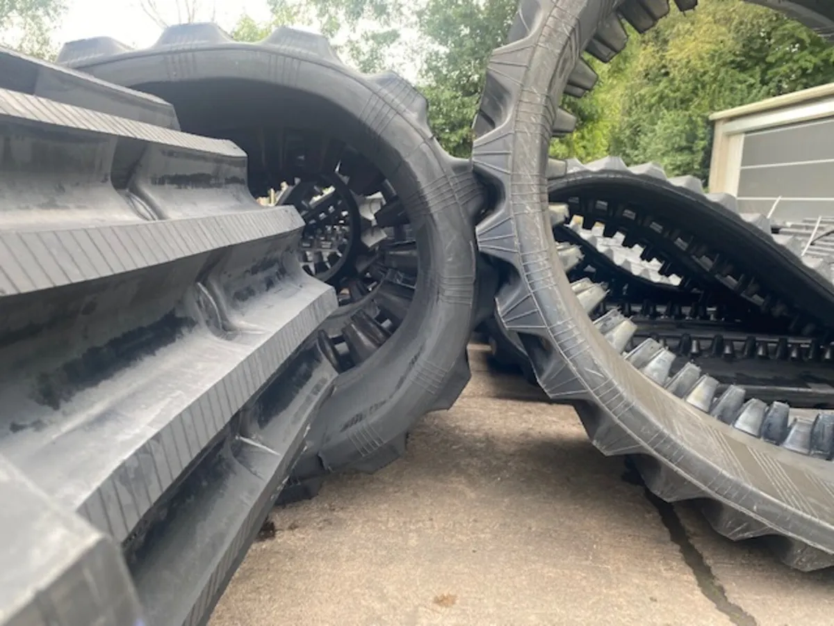 Crawler Dumper Tracks At @ Undercarriage Ireland - Image 3