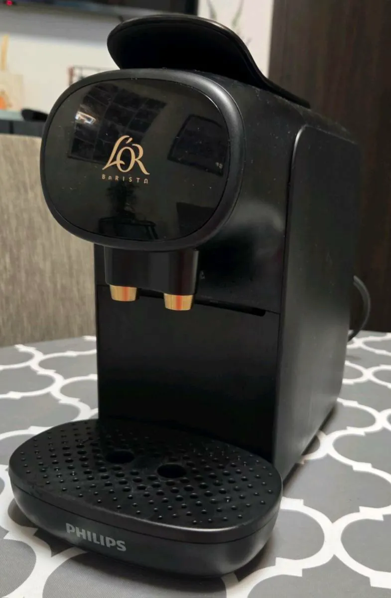 L' Or barists Nespresso coffe machine